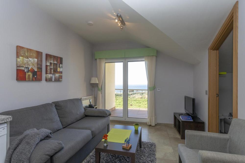 Apartamentos Turisticos Playa De Tapia Tapia De Casariego Exterior photo